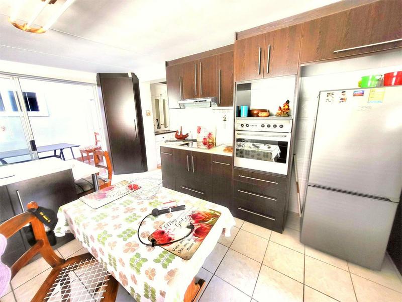 4 Bedroom Property for Sale in Port Owen Western Cape